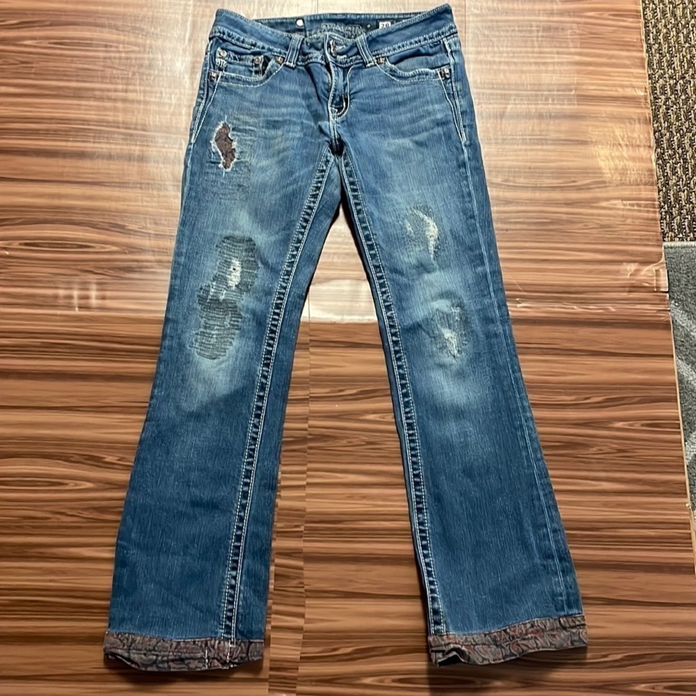 MISS Me Distressed Jeans Size 28